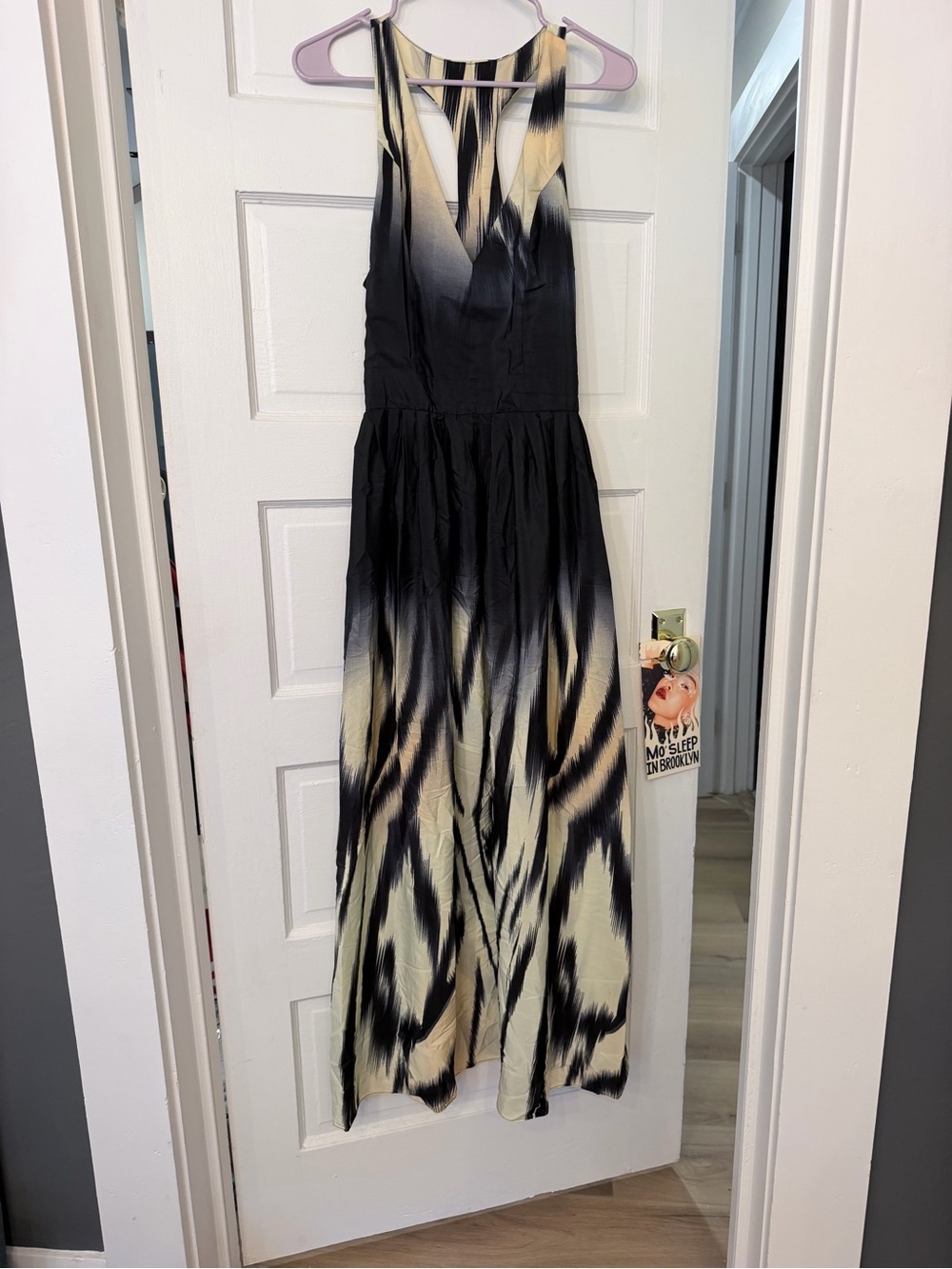 Vintage Sleeveless Ombre Maxi Dress in Black and Cream